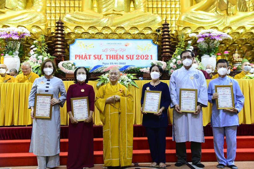 Lễ tổng kết Phật sự, thiện sự chùa Giác Ngộ - Quỹ Đạo Phật Ngày Nay năm 2021